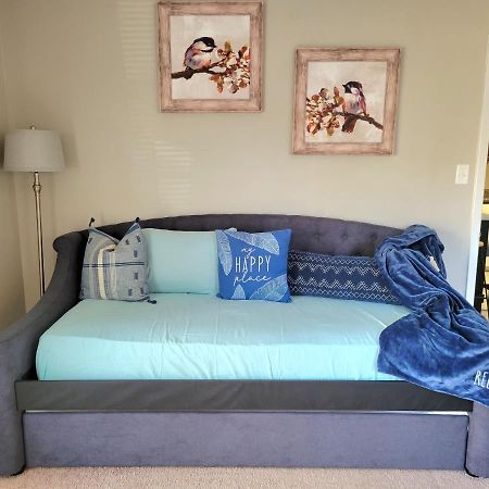 Welcome To Condo Sweet Step! Warner Robins Eksteriør bilde
